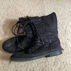 $5 for $20! Black combat boots!